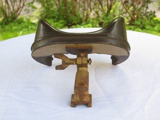 Original WW2 Flakfernrohr 10 x 80 Flak binoculars brow pad & mounting bracket.