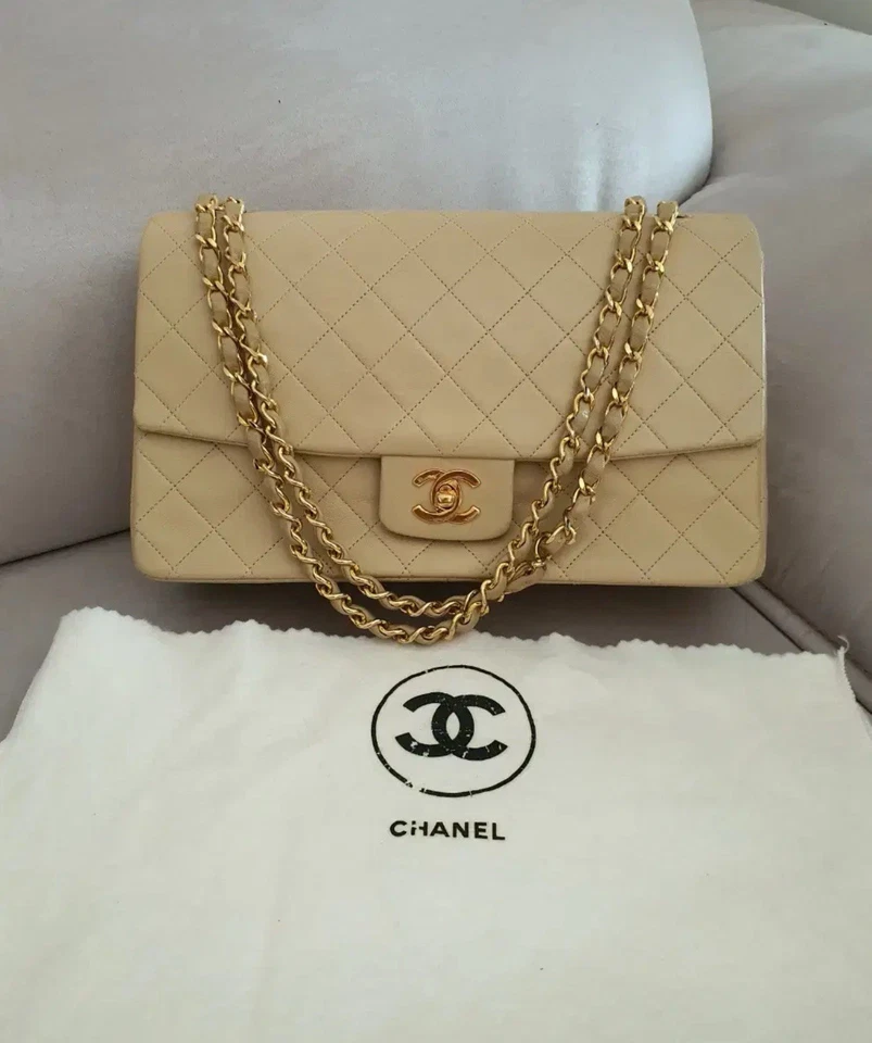 Chanel Beige Lambskin Leather Small Classic Flap GHW Shoulder Bag AUTHENTIC - Image 3 of 4