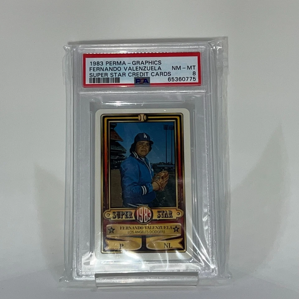 Fleer #140 1981 Fernando Valenzuela novato RC PSA 9 y 1983 Perma Graphics PSA 8 Foto 2 de 4