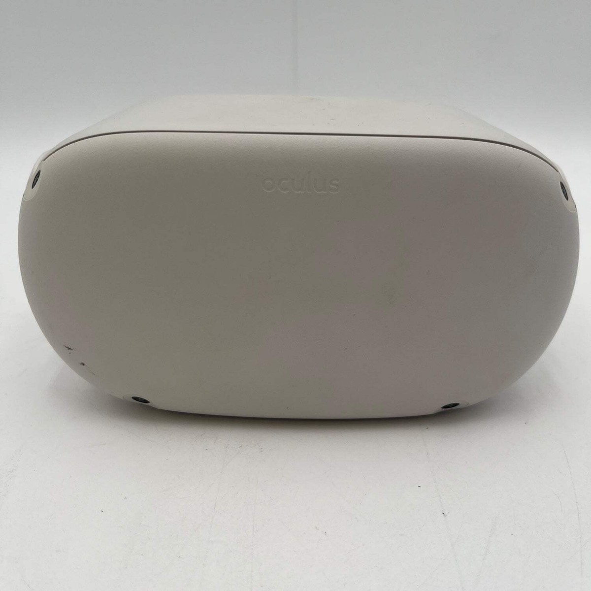Oculus Quest 2 64GB Standalone All-in-One VR Headset KW49CM