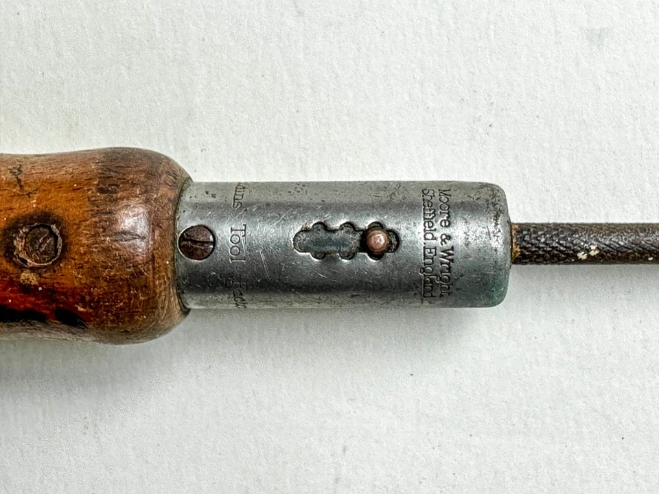 Two vintage MOORE & WRIGHT ratchet screwdrivers - Image 4 of 4