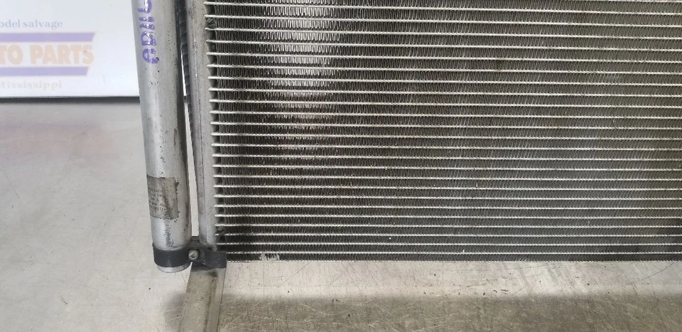 16 BMW M4 F83 3.0L AC CONDENSER Foto 4 de 4