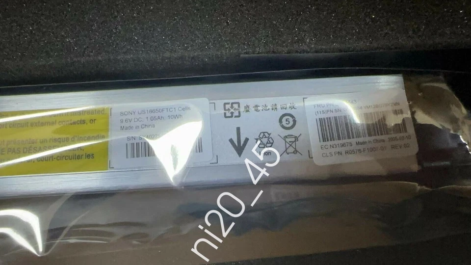 2025 NEW IBM 00Y4643 00Y4594 90Y7689 90Y7632 For V3700 V3500 NEW BATTERY - Image 3 of 4