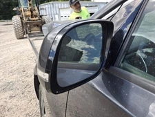 2015-2020 KIA SEDONA Driver Side Mirror Assembly OEM Used GRY 3654745