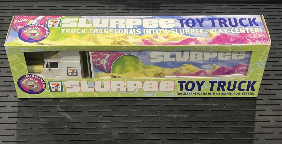 Vintage 1999 Slurpee 7- Eleven Toy Truck - Turns into a Freeze Play Center NIB - Image 2 of 4