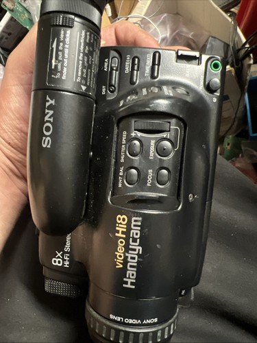 Sony CCD-TR81 Handycam Camcorder Black Video Hi8 Untested Camera Only