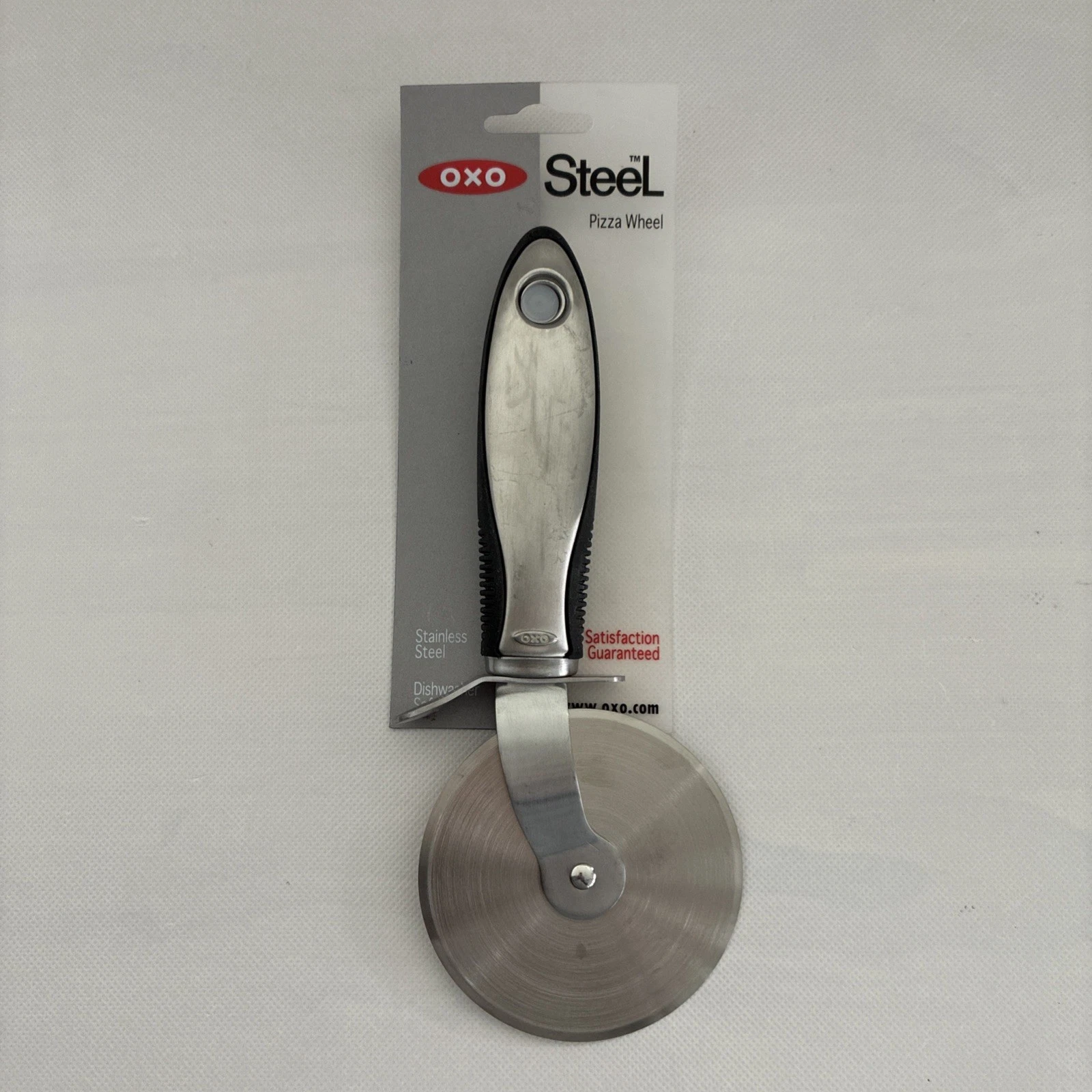 New OXO Good Grips Pizza Wheel Red (3.5 Inch) Stainless Steel Silicone Handle
Opens in a new window