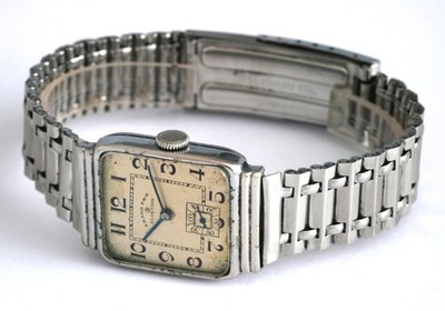 Vintage Election Grand Prix, manual-wind, square (25 x 25 mm), stainless steel, 