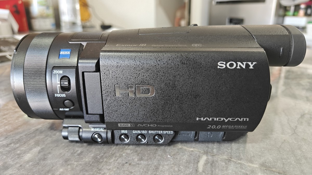 美品ソニー SONY ビデオカメラ HDR-CX900 Amazon.com : Sony HDRCX900/B Video Camera with 3.5-Inch LCD