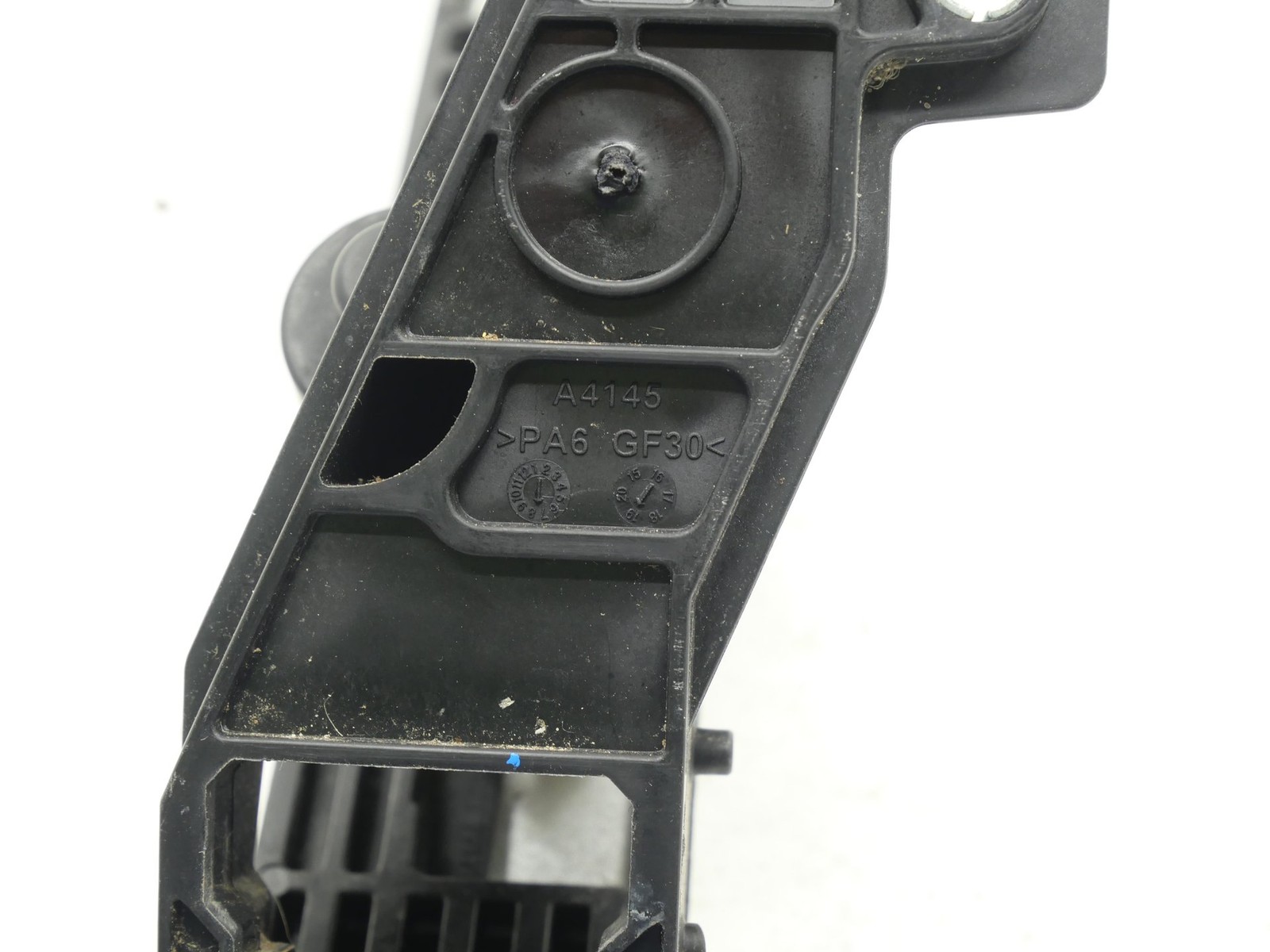Used Gas Accelerator Pedal Throttle Sensor Pad 2020-2023 Mclaren GT OEM