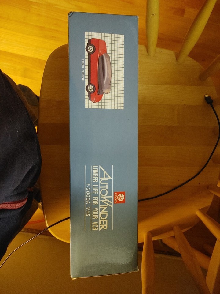 Vtg Kinyo Auto Winder Red Sports Car VHS Rewinder UV614 Brand New Old