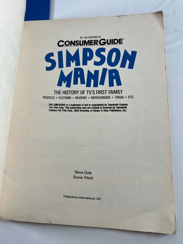 Lot of 2 Consumer Guide Simpson Mania 1990 Profiles, Clothing, Merchandise.. - Picture 3 of 15
