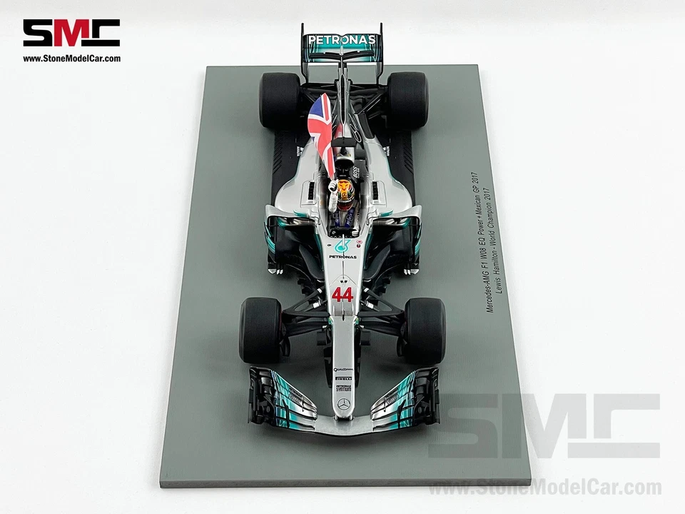 Mercedes F1 W08 #44 Lewis Hamilton Mexico GP 2017 4x World Champion 1:18 Spark - Image 3 of 4