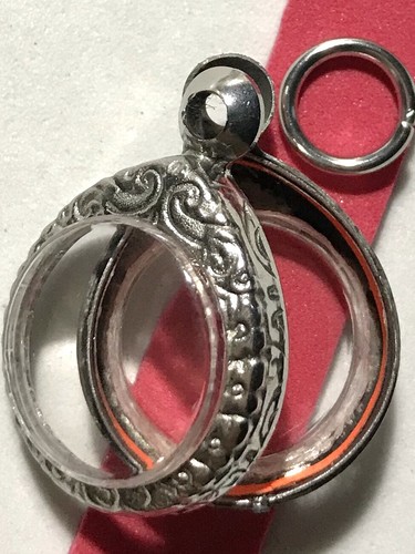 EDELSTAHL GEHÄUSE / GEHÄUSE AMULETT PHRA LP THAI BUDDHA ANHÄNGER C280 H2,1 B1,9 CM - Bild 5 von 6