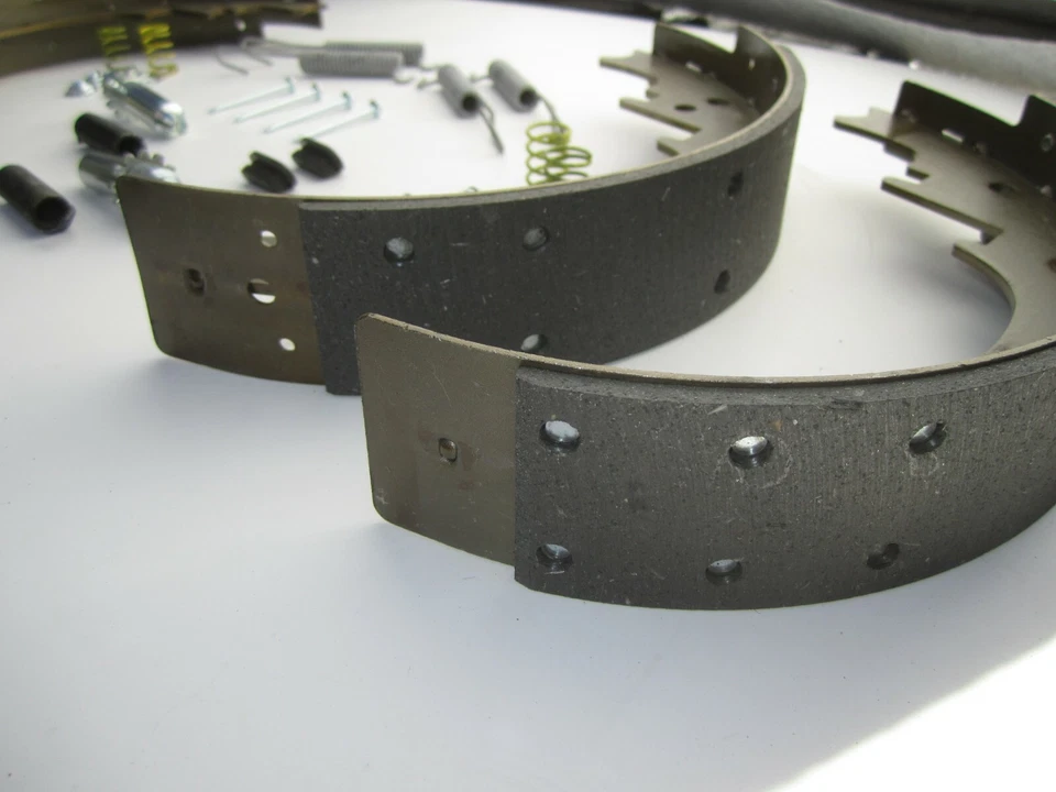 Zapatas de freno Buick Roadmaster 1940-1951, herrajes, resortes y kit de ajuste Foto 3 de 4