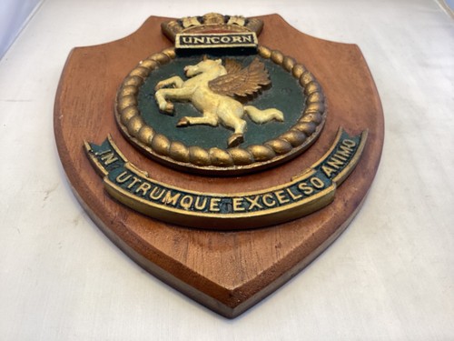 H.M.S EINHORN METALLWANDPLAKETTE / SCHILD AUF HOLZSOCKEL (HANDBEMALTE VERSION) - Bild 4 von 10