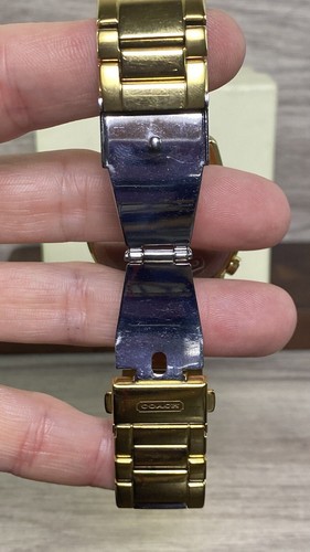Coach Women's Boyfriend Gold Tone Bracelet Watch New Battery - Picture 10 of 14