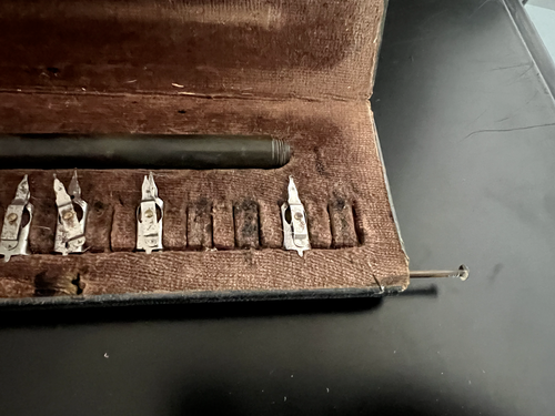 π΄ PELIKAN GRAPHOS penna stilografica con pennini ed astuccio vintage - Picture 8 of 10