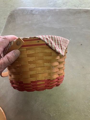 Collectible Handmade Longaberger Basket - Picture 2 of 8