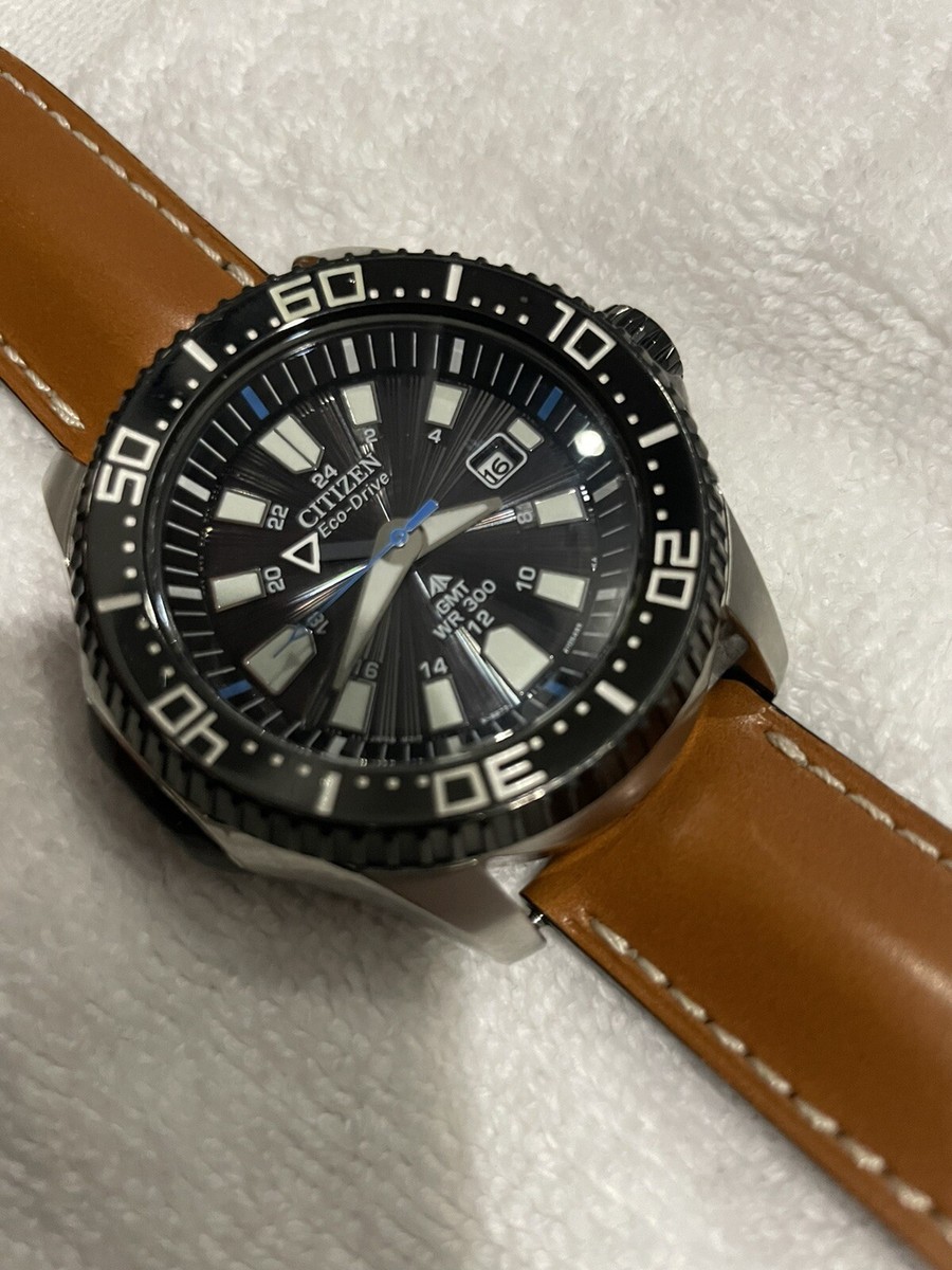 citizen Promaster GMT wr 300 Eco drive b877 Sun Burst Please Read