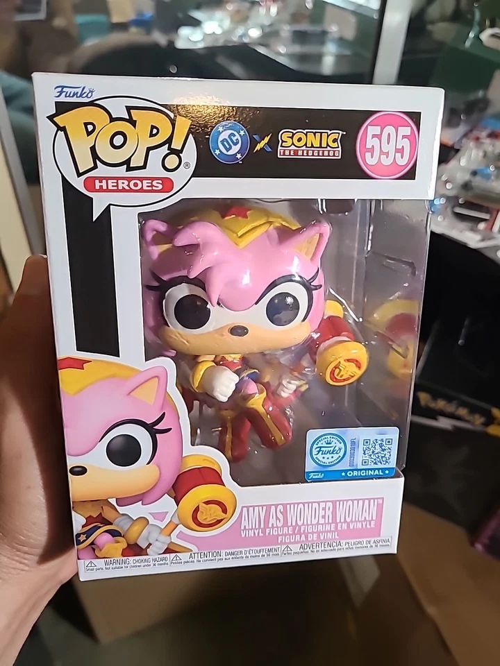 Funko POP! Justice League and Sonic - Amy Rose/ Mulher Maravilha (PRÉ-VENDA 13/10) - Imagem 2 de 4