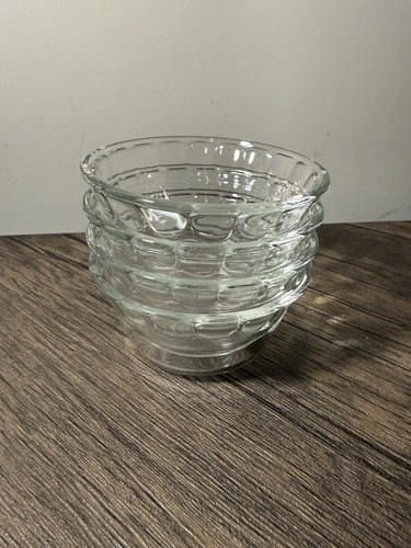 LOT of 4-Pyrex #463A Clear Glass Custard Cup Scalloped Rim 175ml Bowls