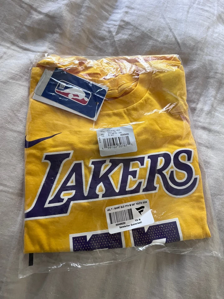 Nike Luka Dončić Los Angeles Lakers T-Shirt, Gold Yellow, sz Youth Medium - Image 2 of 2