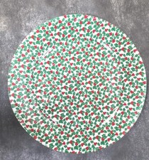 HOLIDAY Fabric under Glass 10" Christmas Plate Holly Heart Pattern Red Green VTG