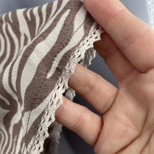 NWT Ariat Women's Zebra Print Tie Front Foster Top Shirt Blouse Size XL - Imagen 7 de 12