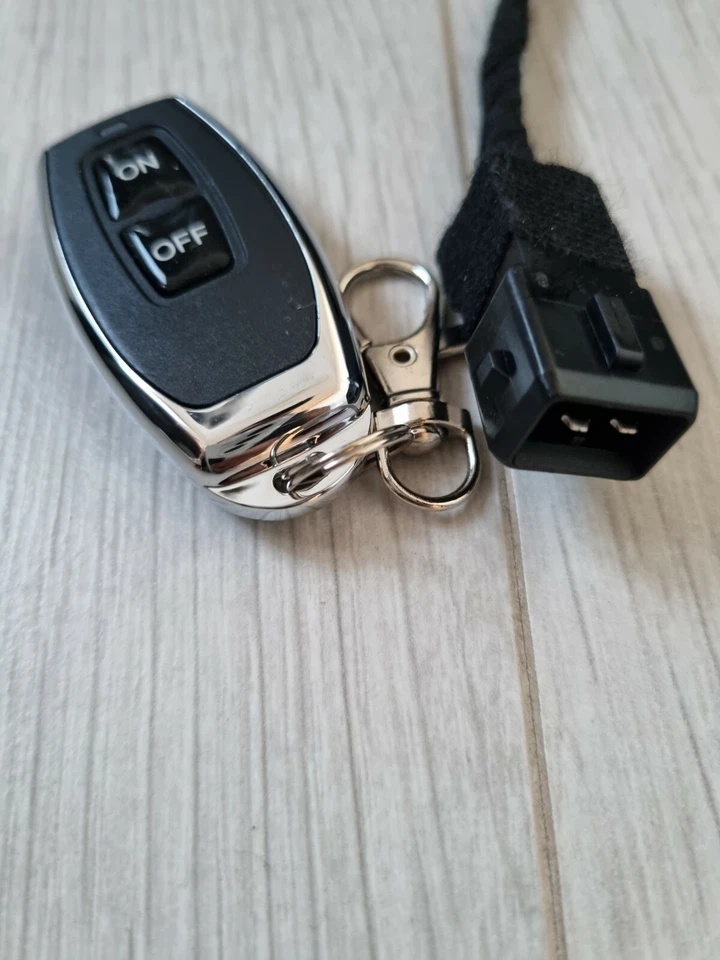 Bmw 335i/135i/m5 f10/PORSCHE 911/cayenne wirless Exhaust valve Controller  - Image 3 of 3