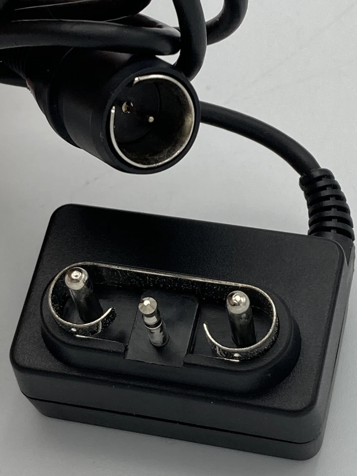 RICOH Sony RFU-89UC RFU ADAPTOR Connect your camcorder to TV input - Image 3 of 3