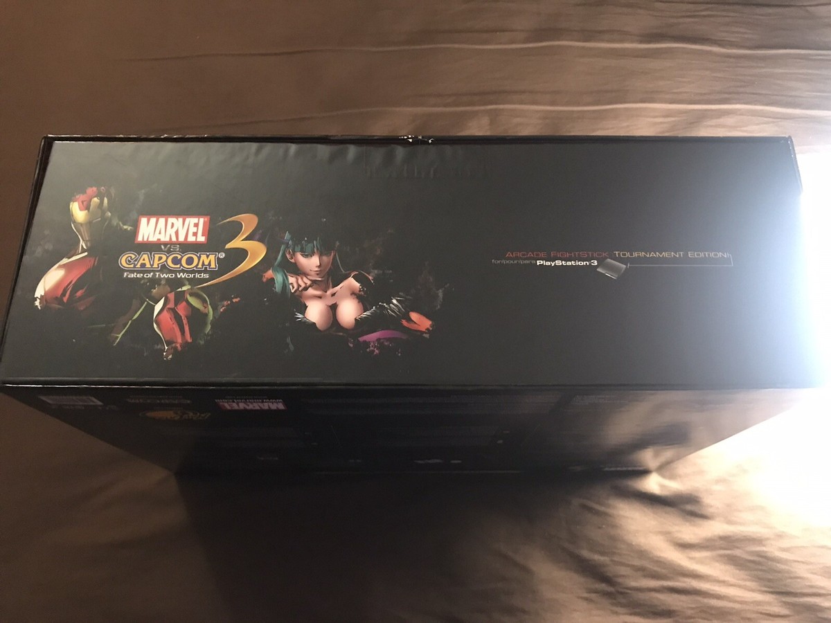 Marvel vs. Capcom® 3 Tournament Edition Arcade Fightstick Mad Catz
