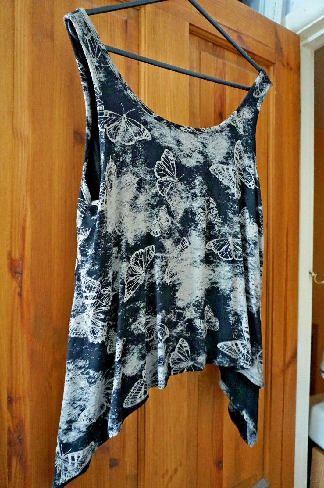 Black ethnic hippie boho hanky mystic butterflies print vest crop top M/L BNWOT image 2