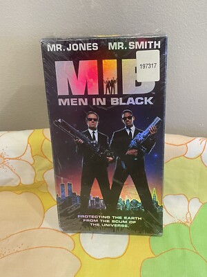 Men In Black (VHS, 1997) Factory Sealed! Will Smith Tommy Lee Jones Rare