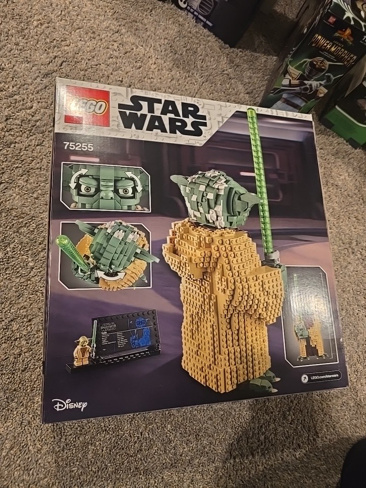 LEGO Star Wars Yoda (75255) Brand New Factory Sealed Retired Set