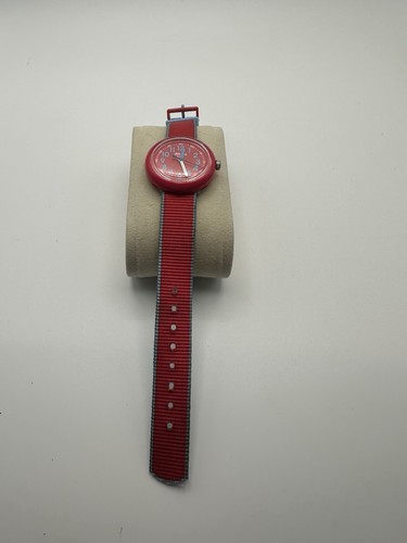 2018 Kids Flik Flak Red/baby Blue Swiss Made Quartz Watch Working New Battery - Picture 2 of 9