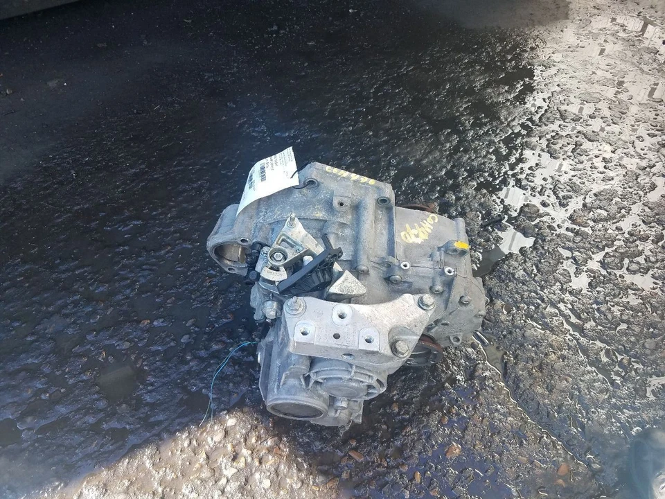 Automatic Transmission 2.0L Transmission ID Njl Fits 12-14 GOLF GTI 30608623 Foto 4 de 4