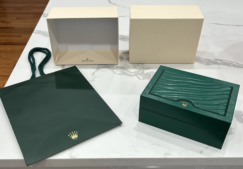 Rolex Green & Cream Watch Box Case - Image 3 of 3