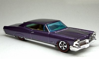   Hot Wheels Custom Made Redline  Purple Pontiac '65 Bonneville Diecast