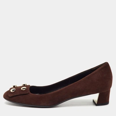 Escarpins Gucci marron foncé à talons compensés en daim et rivets pointure 39,5 - Photo 1/4