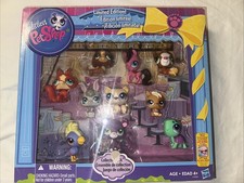 Littlest Pet Shop Limited Edition Collector Pack 10 Pets TRU Exclusive 2013, 4 
