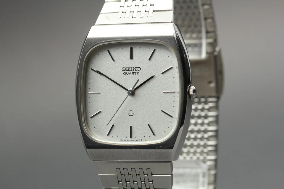 复古 1981 年 [Exc+5] 精工海鸥 6030-5220 石英白色表盘男士腕表日本 — 第 2/4 张图片
