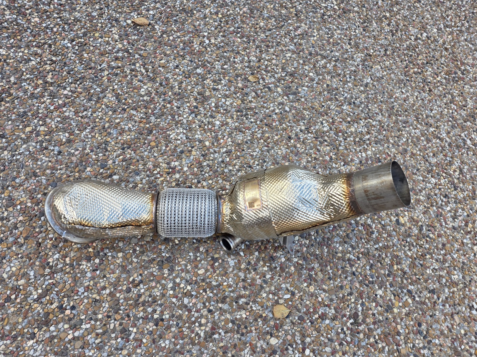 FERRARI SF90 OEM GENUINE ORIGINAL LEFT & RIGHT EXHAUST CATALYTIC CONVERTERS