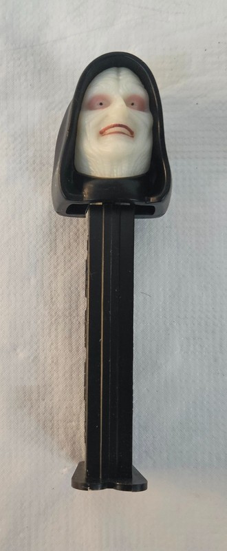 2004 Emperor Palpatine DARTH SIDIOUS Pez Dispenser Rare BLACK Version!
