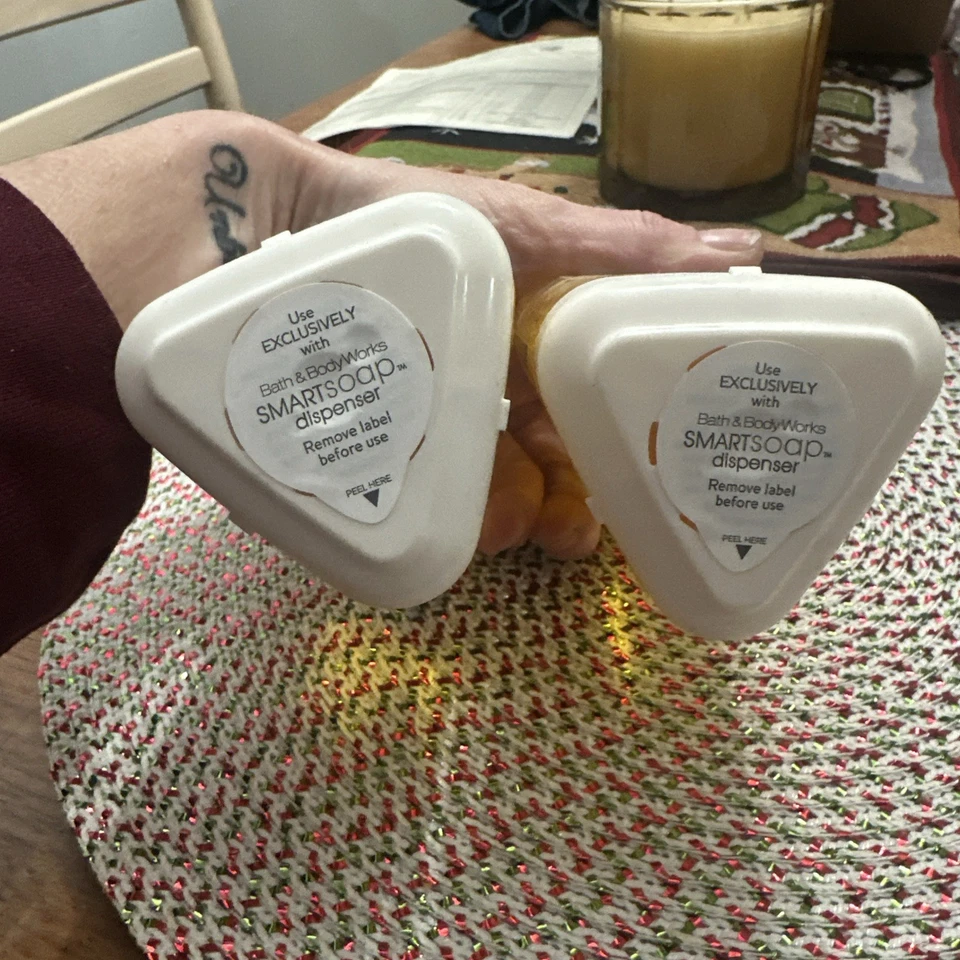 Bath & Body Works KITCHEN LEMON Foaming Smart Soap Refill, 8.75 fl oz SEALED - Image 3 of 3