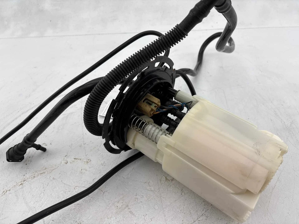 Conjunto de bomba de combustible Saab 9-3 2003-2011 4 cilindros OEM Foto 4 de 4