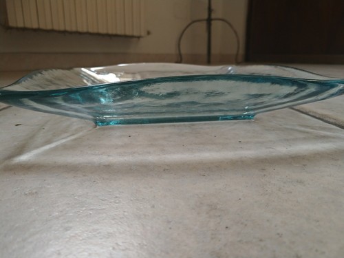Irregular Heavy Glass Centerpiece With Diamond Cut Bottle - Picture 7 of 12