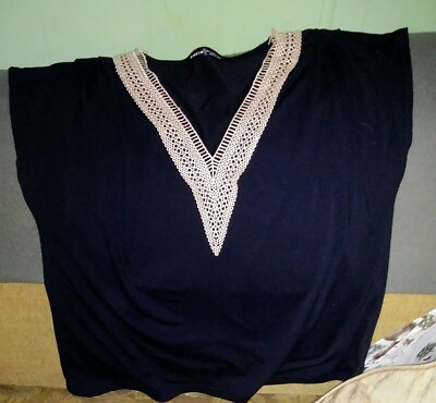 Shein womans knitt top