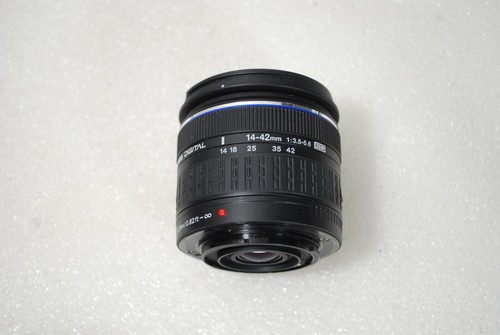 Olympus E-420 10.0MP, 2.7" LCD W/ 14-42mm lens, Excellent SC 776 - Picture 12 of 18
