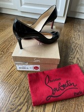 Christian Louboutin Simple Pump 35.5 EUC w/ box and dustbag